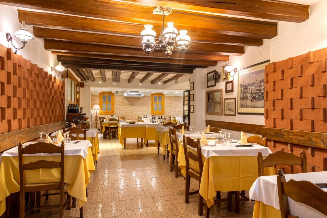Albergo Ristorante Leon D'Oro Este Ngoại thất bức ảnh