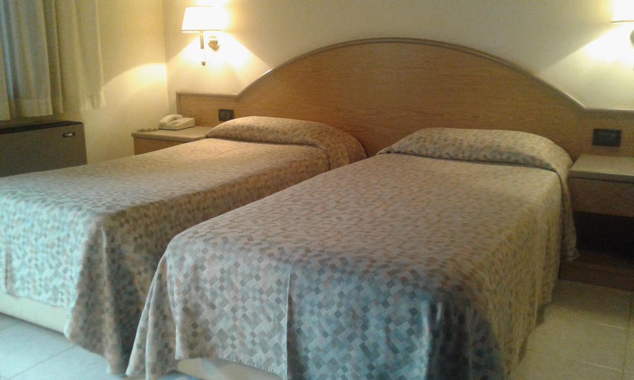 Albergo Ristorante Leon D'Oro Este Ngoại thất bức ảnh